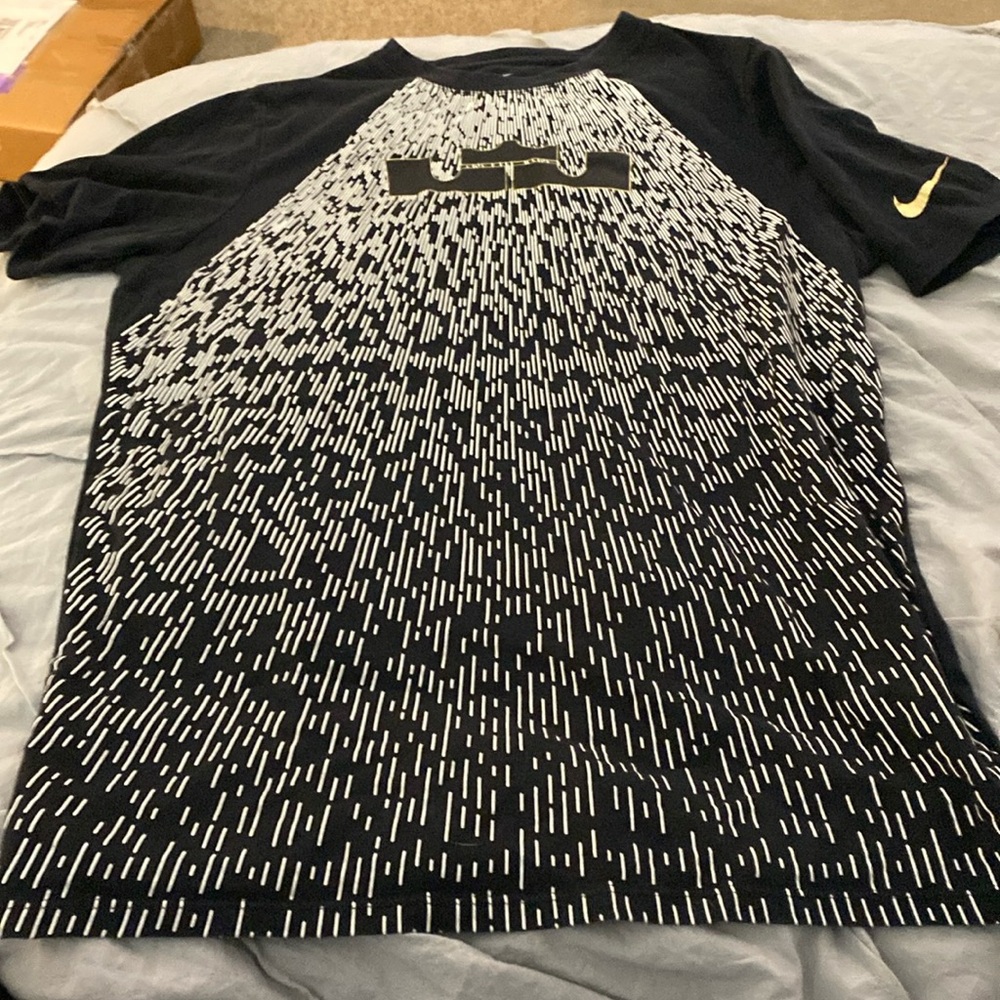 Nike LeBron